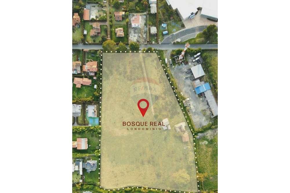 Residential Land in Cota - Lotes Residenciales en Cota